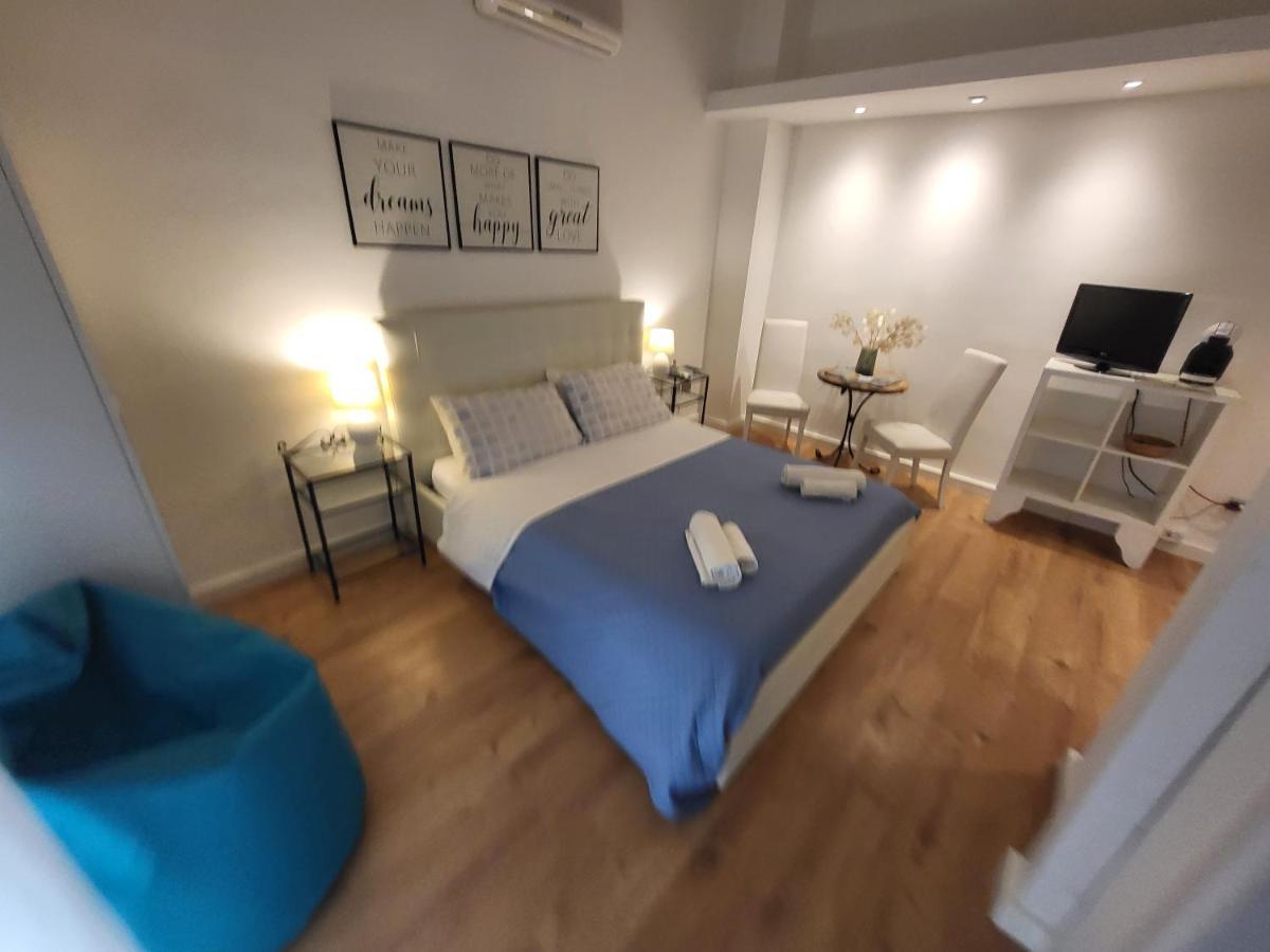 Bed and Breakfast Living Cagliari Marina Zewnętrze zdjęcie