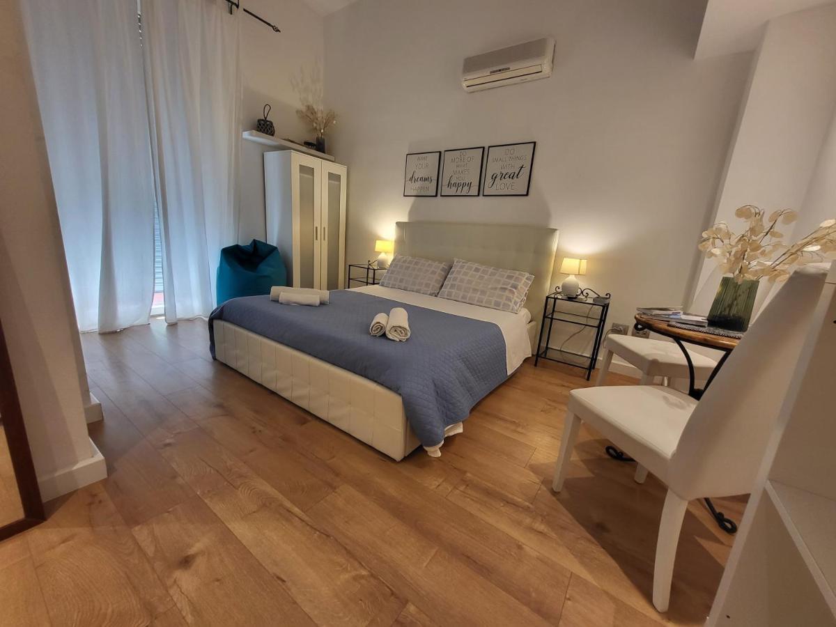 Bed and Breakfast Living Cagliari Marina Zewnętrze zdjęcie